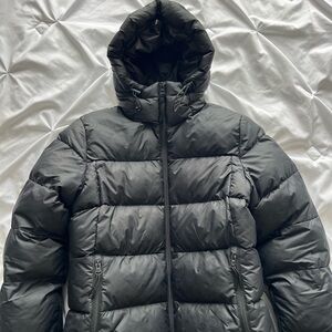 Helly Hansen woman’s puffer jacket